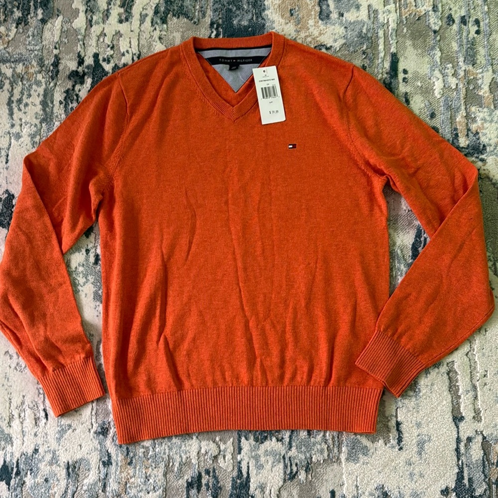 Tommy Hilfiger men's sweater.